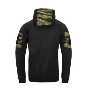 UF PRO® Striker Gen. 2...
